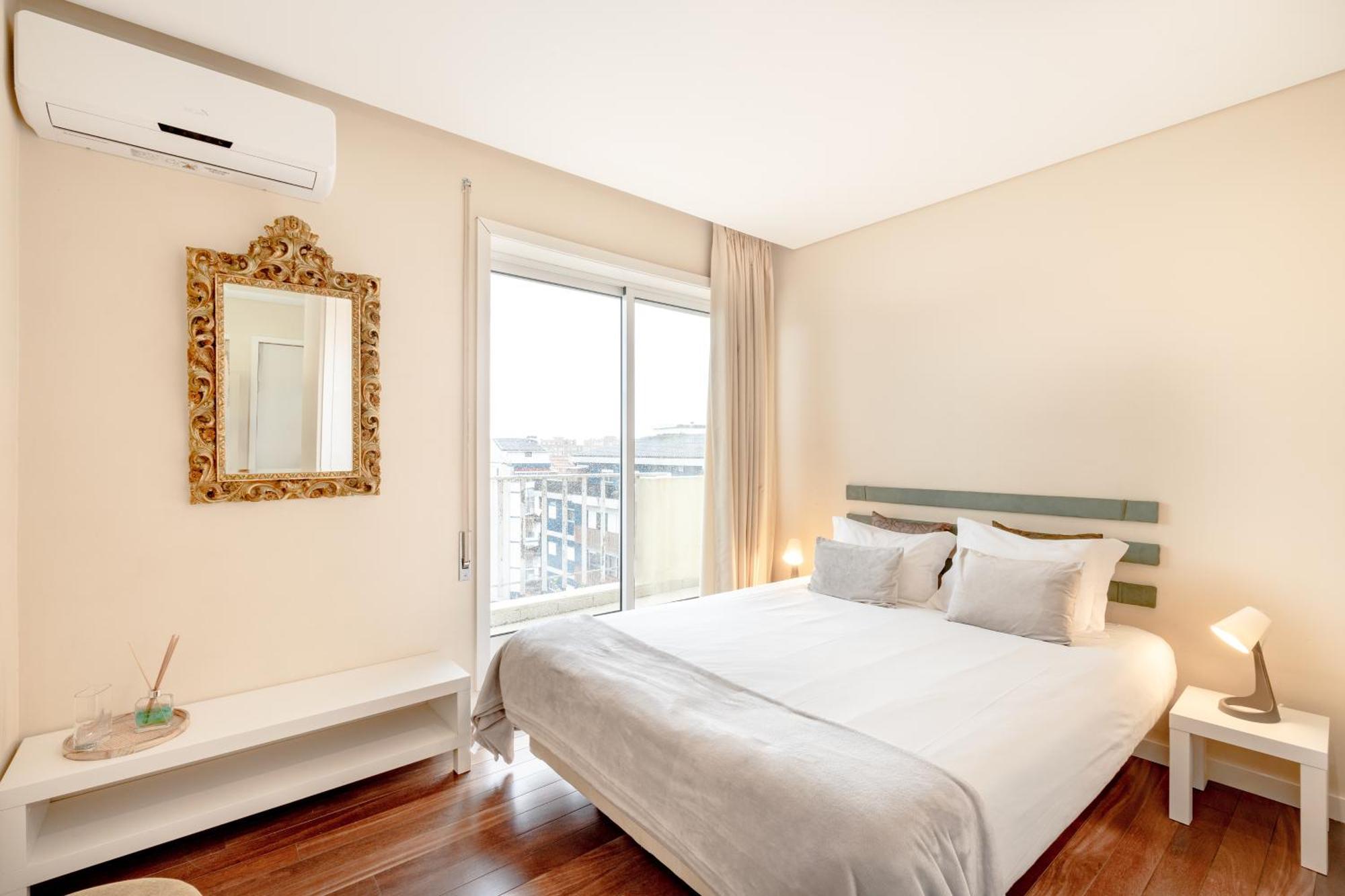 Viva Peaceful Zen Retreat Apartment Porto Ngoại thất bức ảnh