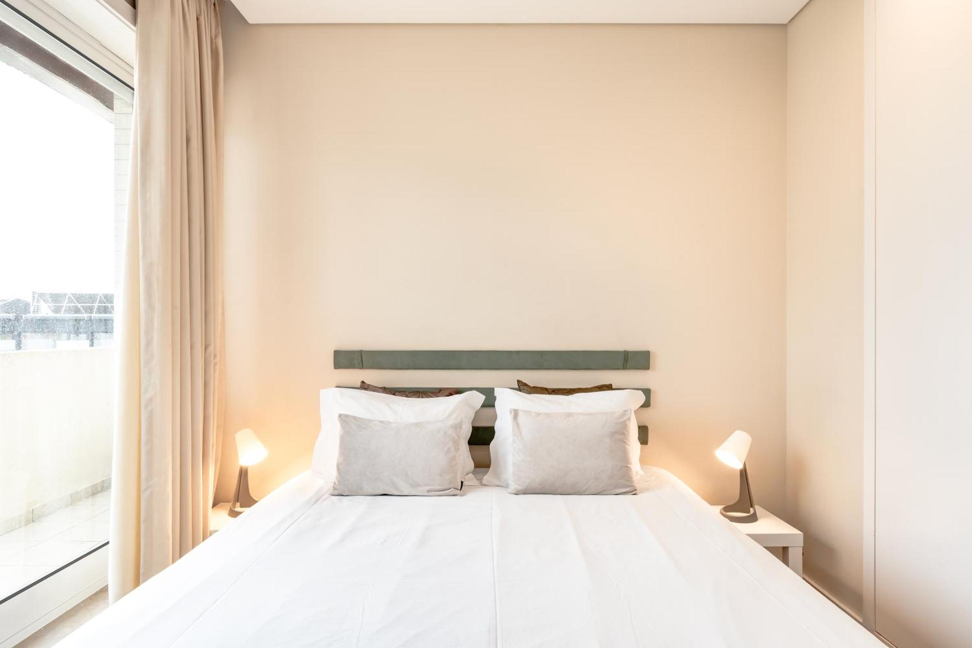 Viva Peaceful Zen Retreat Apartment Porto Ngoại thất bức ảnh