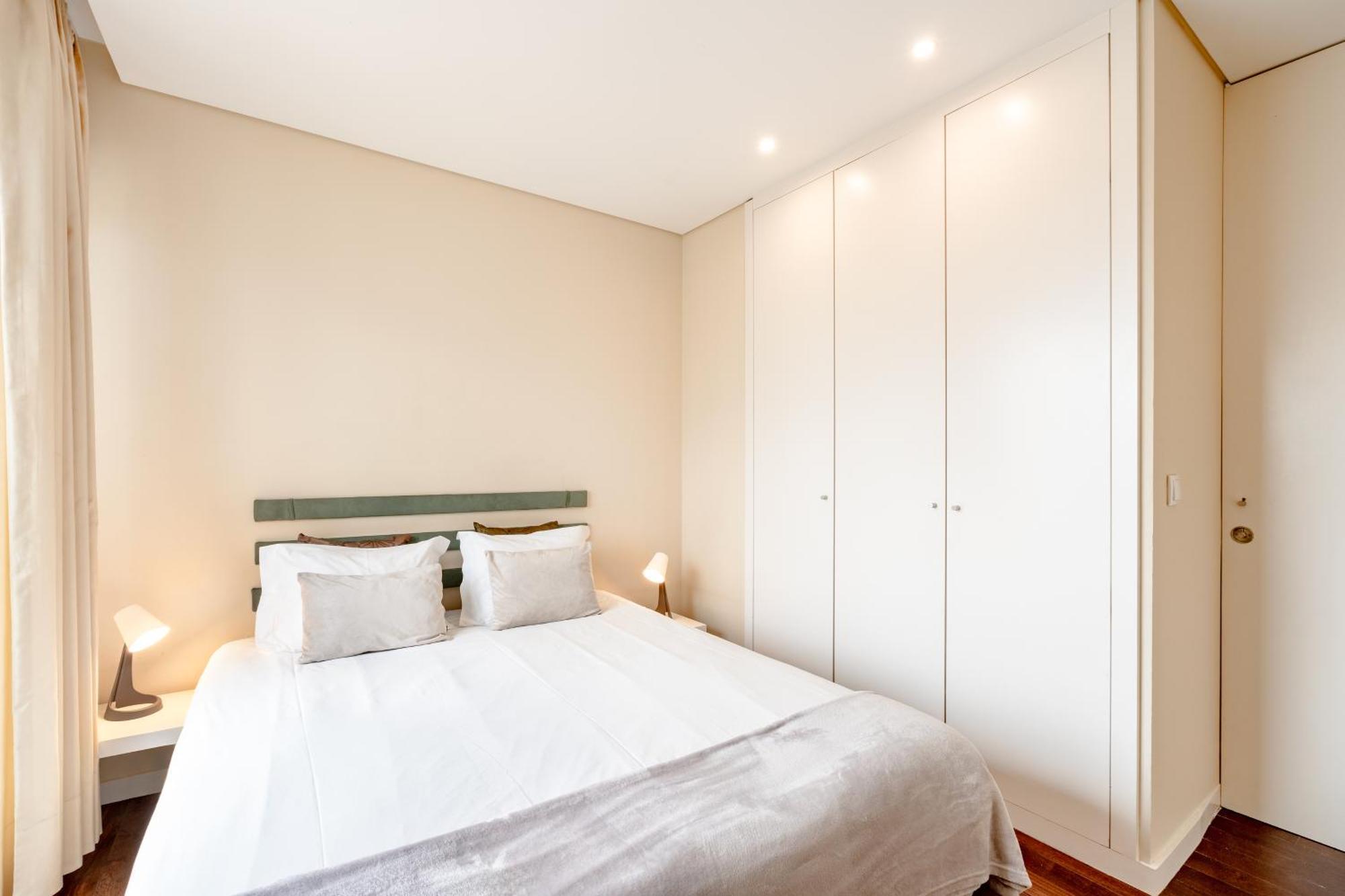 Viva Peaceful Zen Retreat Apartment Porto Ngoại thất bức ảnh